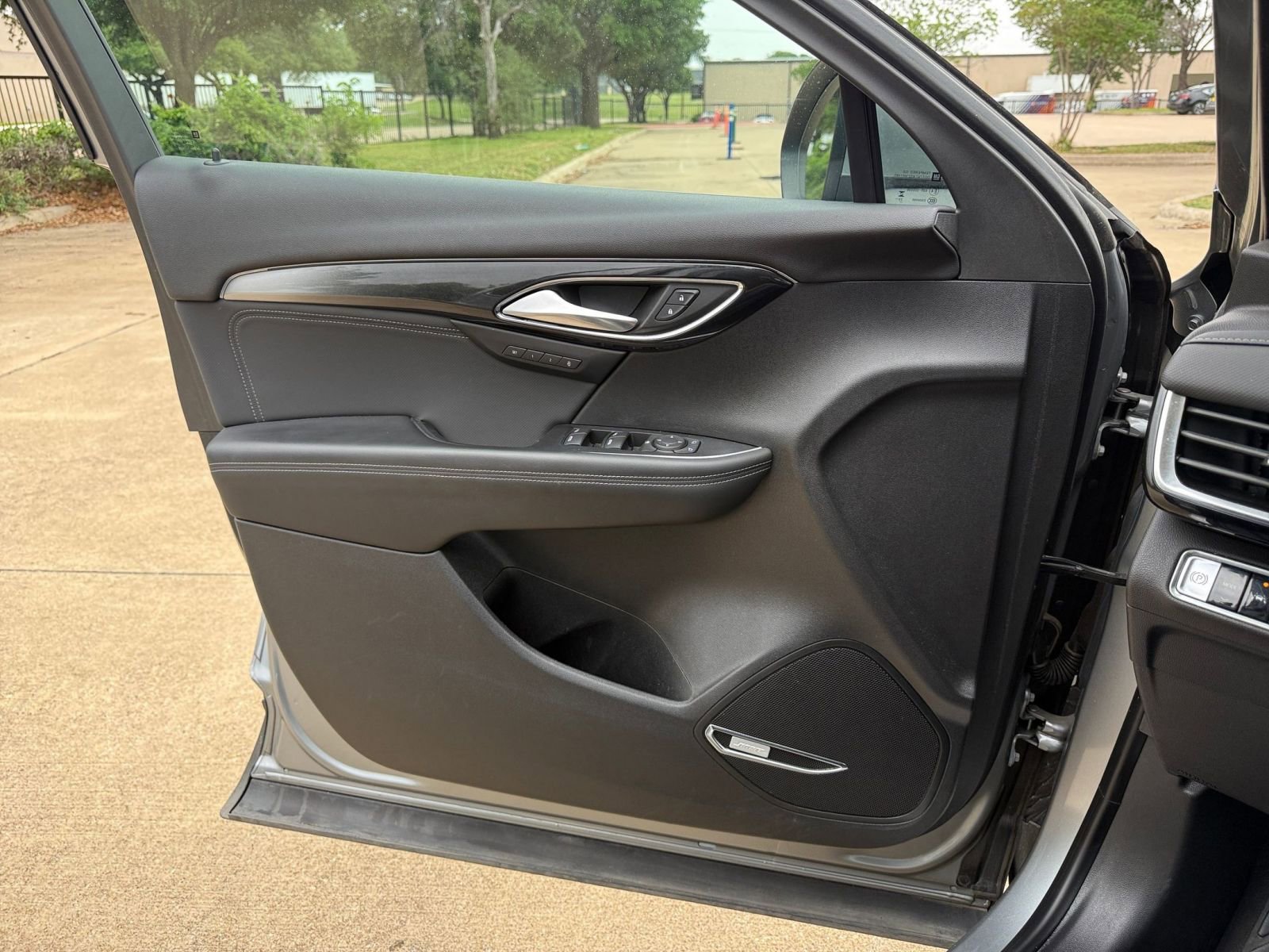 Used 2024 Buick Envision Preferred AWD/4WD image 18