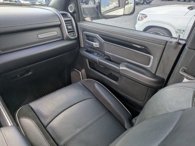 Used 2022 RAM 3500 Laramie AWD/4WD image 19
