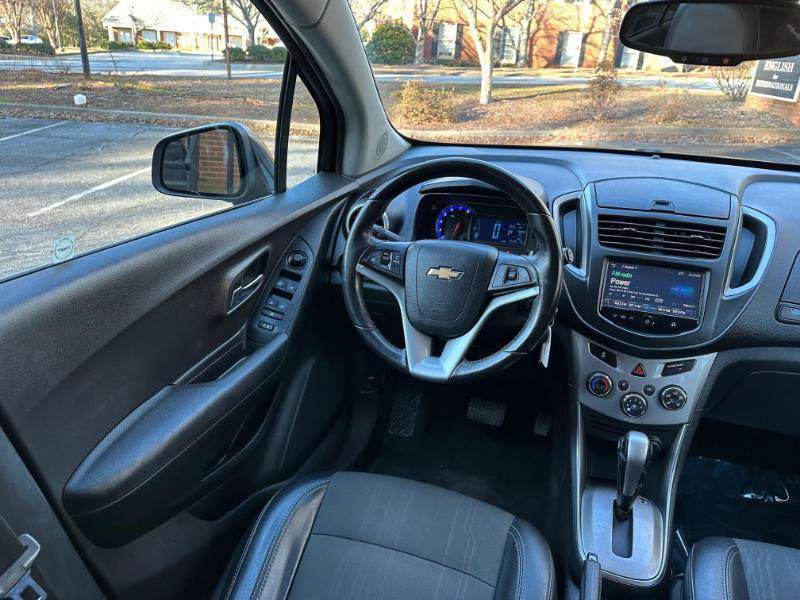 Used 2016 Chevrolet Trax LT w/ LT Convenience Package image 29