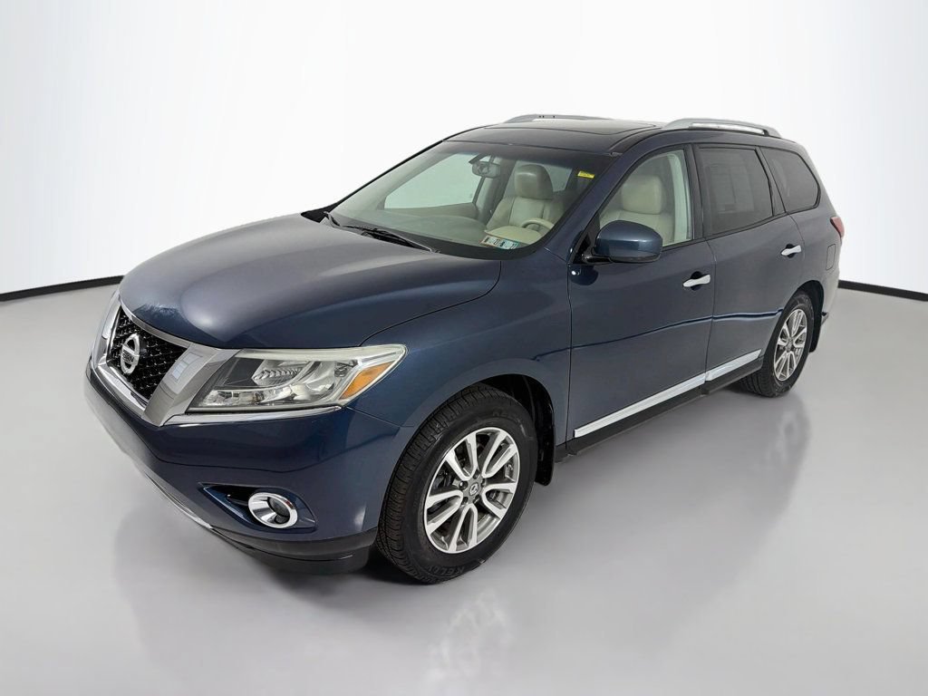 Used 2013 Nissan Pathfinder SL w/ SL Premium Pkg AWD/4WD image 3