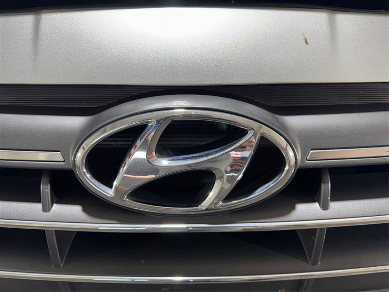 Used 2020 Hyundai Elantra SE w/ Cargo Package (C1) image 23