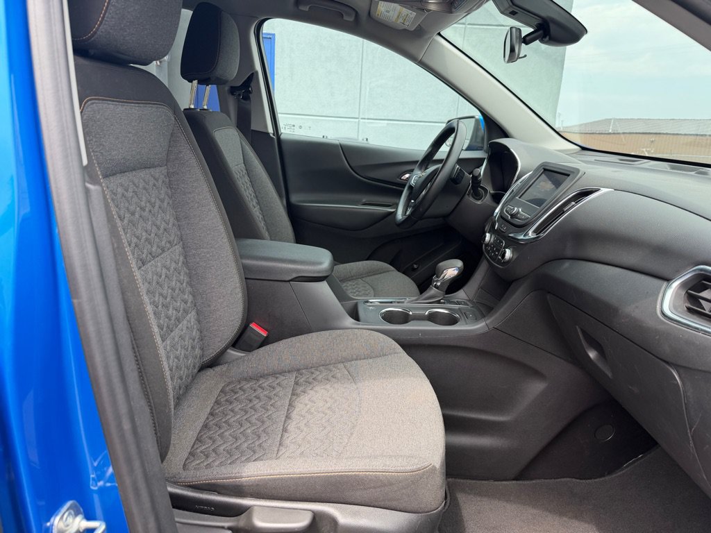 Used 2024 Chevrolet Equinox LT AWD/4WD image 17