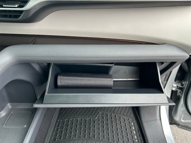 Used 2021 Toyota Sienna XLE image 34