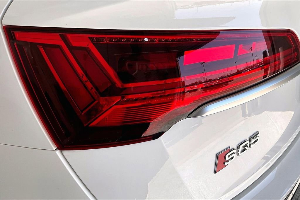 Used 2023 Audi SQ5 Prestige w/ Prestige Package image 39
