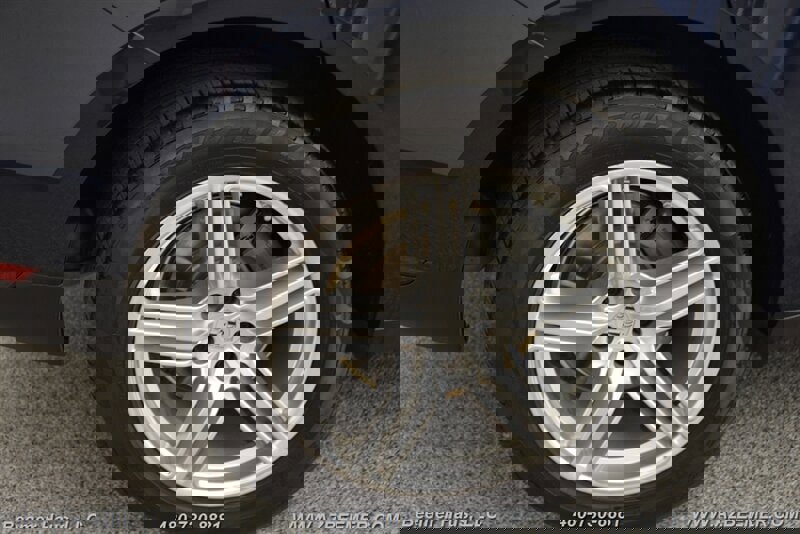 Used 2020 Porsche Macan S image 44