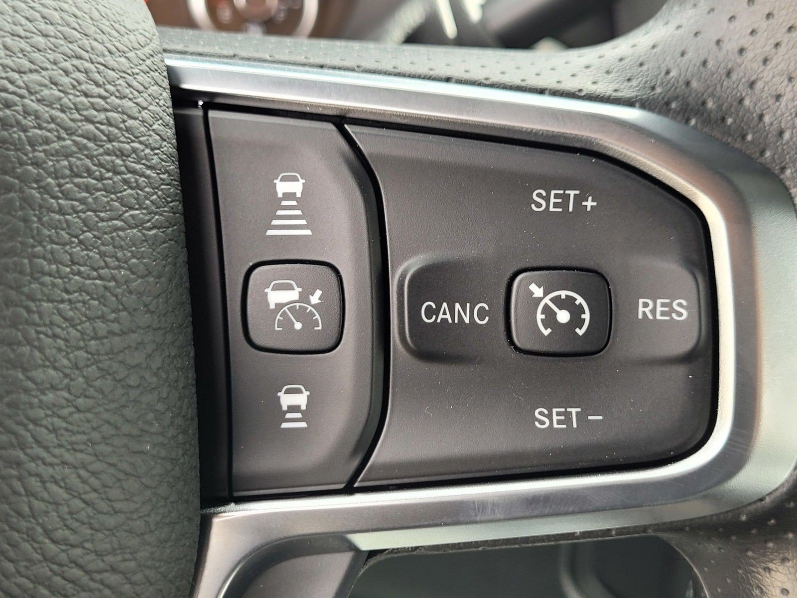 New 2026 RAM 5500 Tradesman AWD/4WD image 19