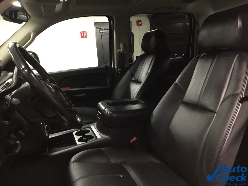 Used 2008 Chevrolet Silverado 2500 LTZ w/ Safety Package image 16