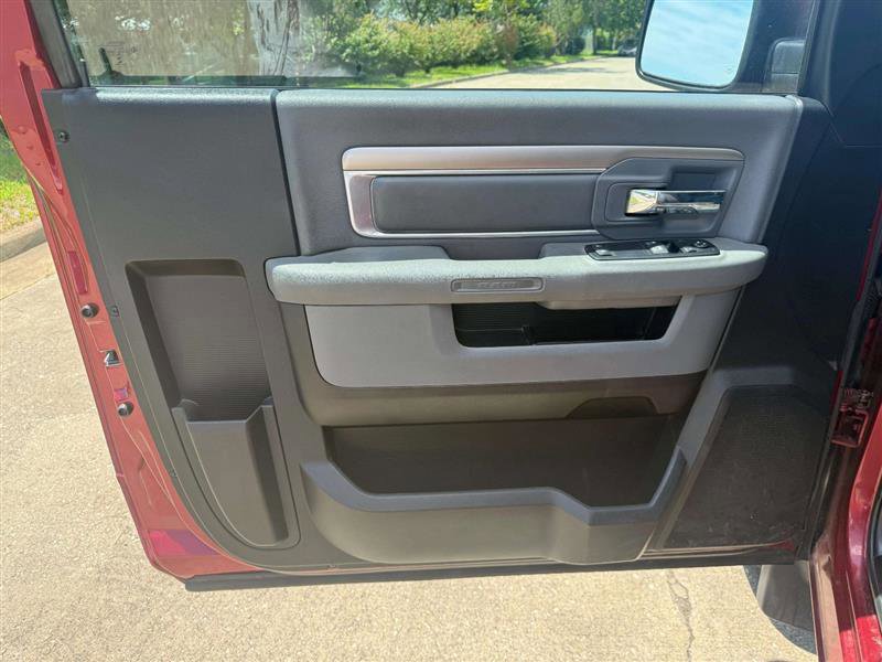 Used 2014 RAM 1500 Big Horn image 26