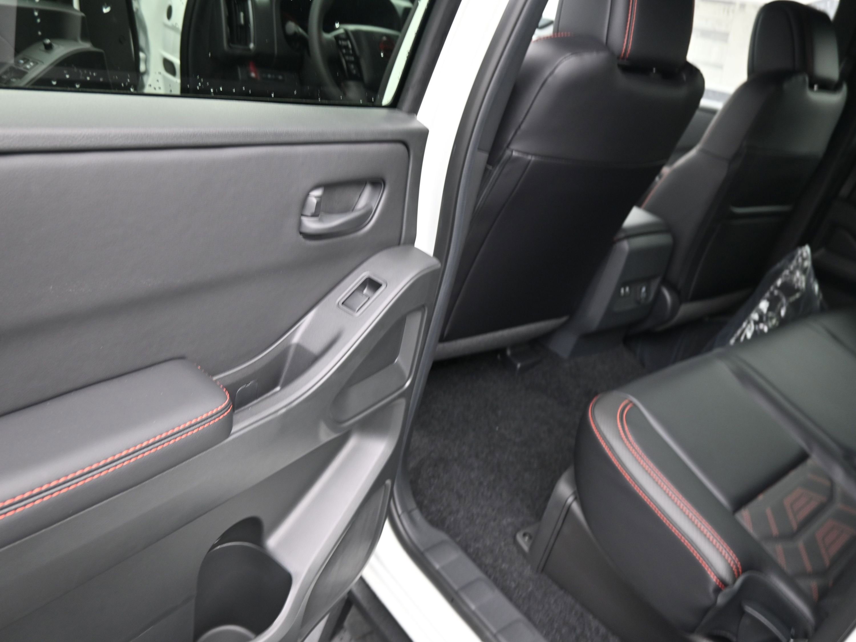 New 2026 Nissan Frontier Pro-X RWD image 19