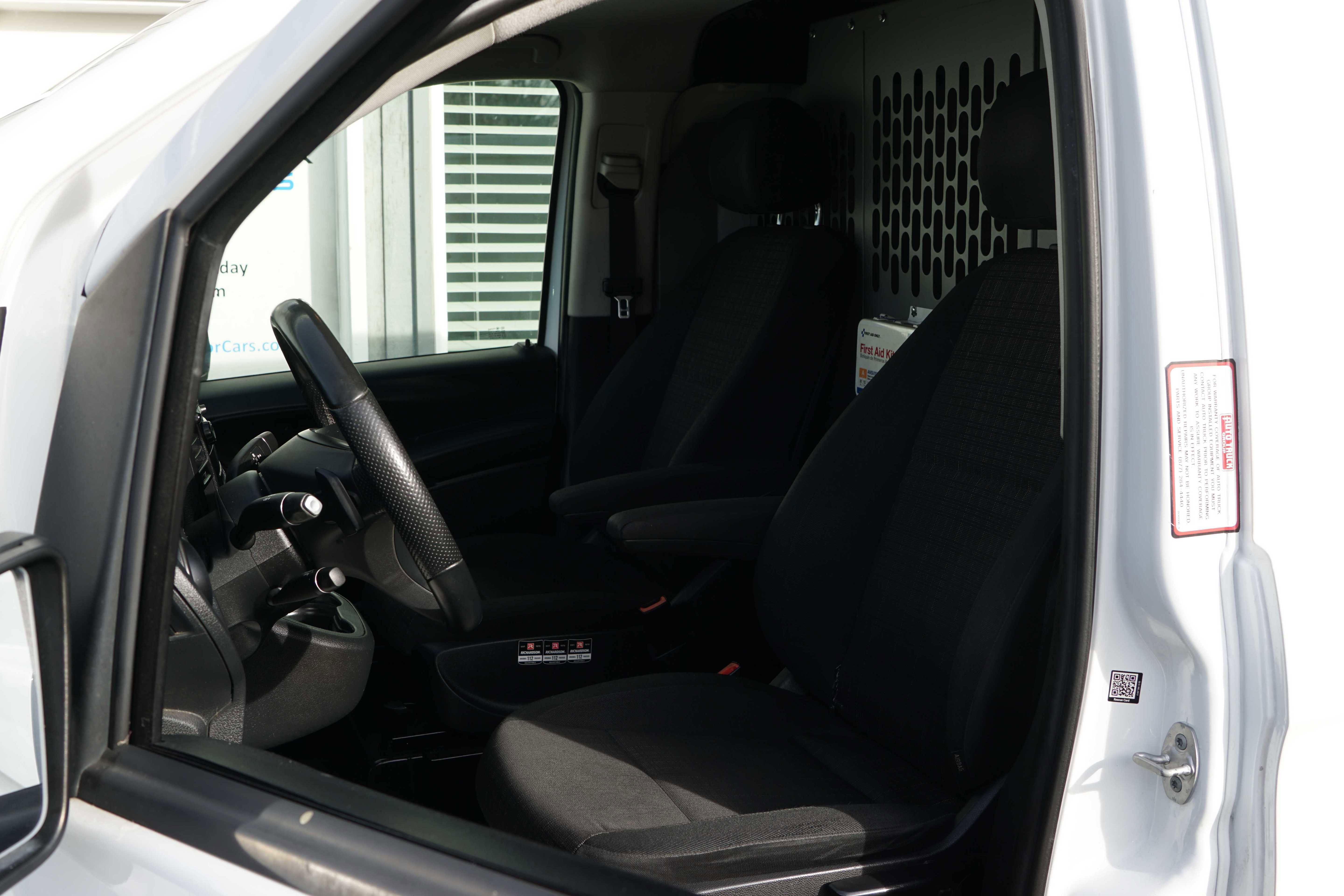 Used 2020 Mercedes-Benz Metris image 32