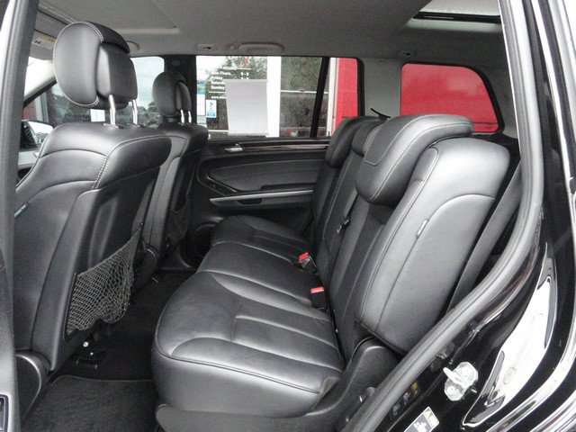 Used 2012 Mercedes-Benz GL 450 4MATIC image 12