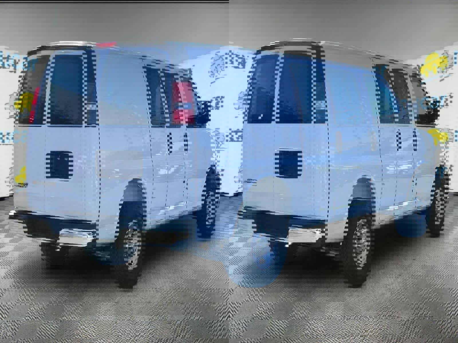 New 2025 Chevrolet Express 2500 w/ Driver Convenience Package image 7