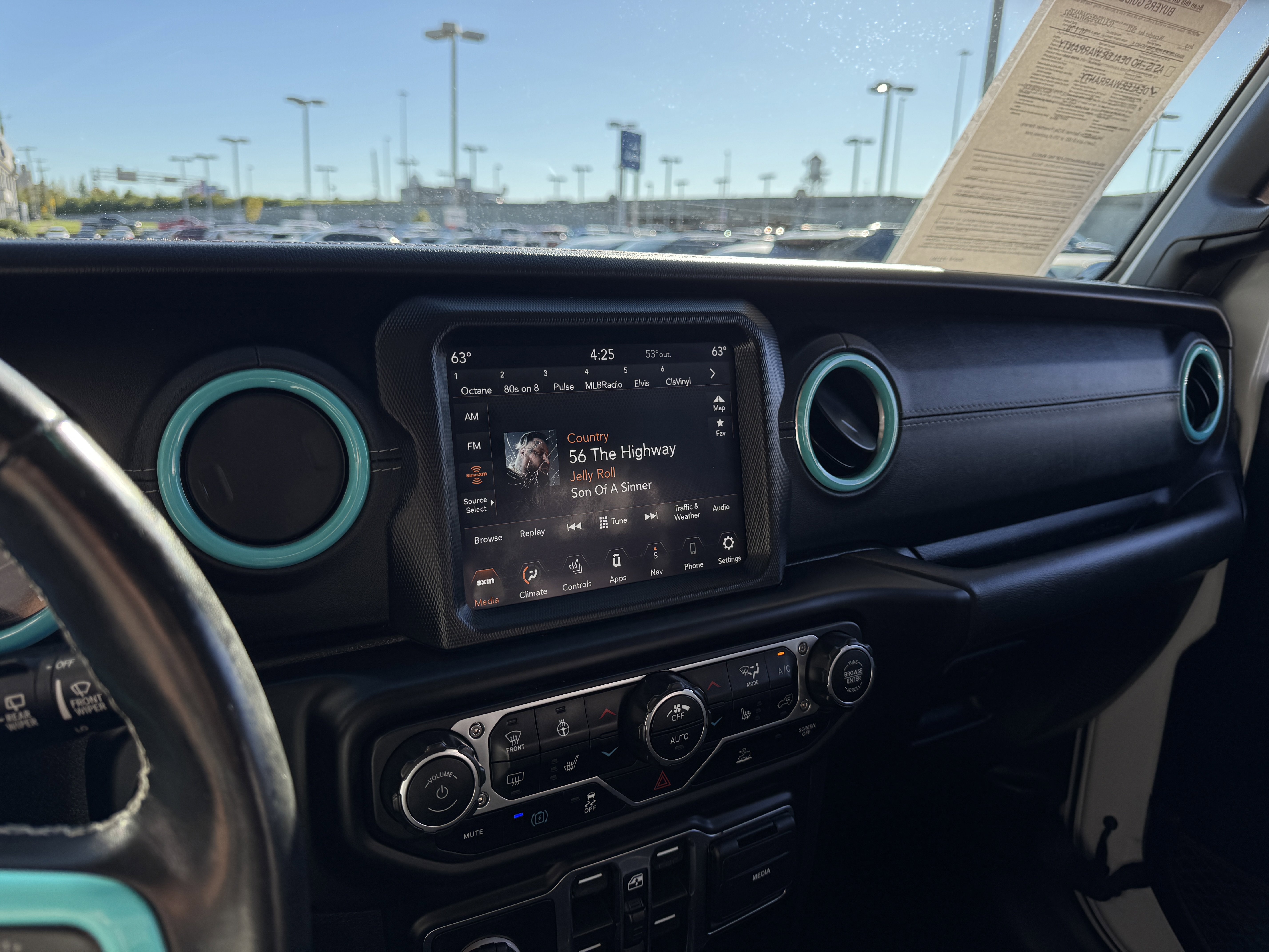 Used 2022 Jeep Wrangler Unlimited Sahara w/ Cold Weather Group image 41