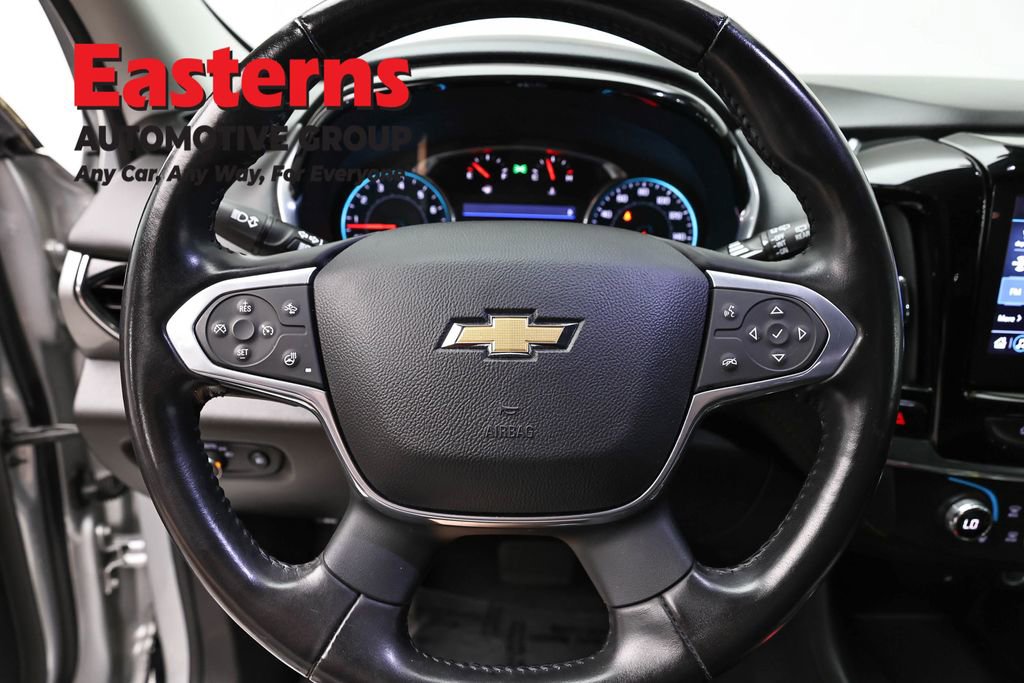 Used 2021 Chevrolet Traverse LT image 10