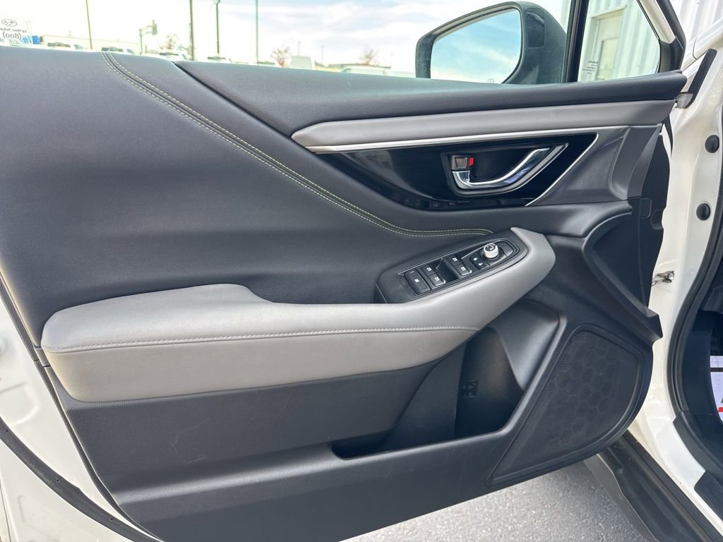 Used 2022 Subaru Outback Onyx Edition XT image 12