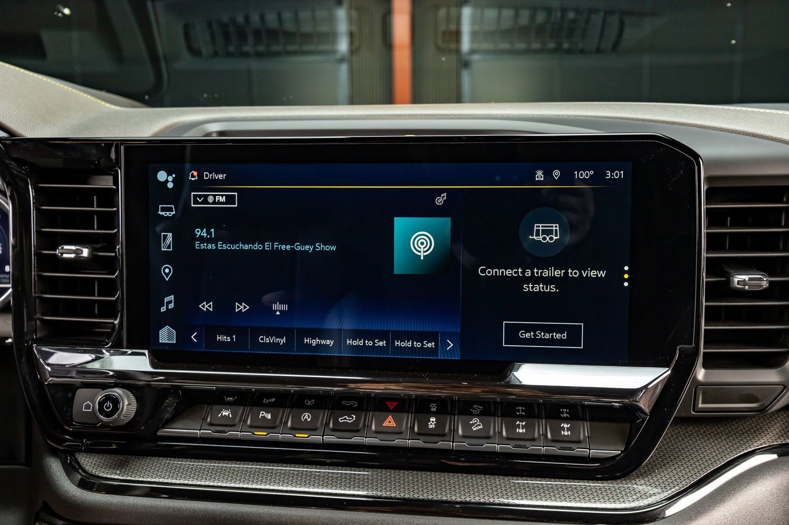 Used 2025 Chevrolet Silverado 1500 ZR2 image 25