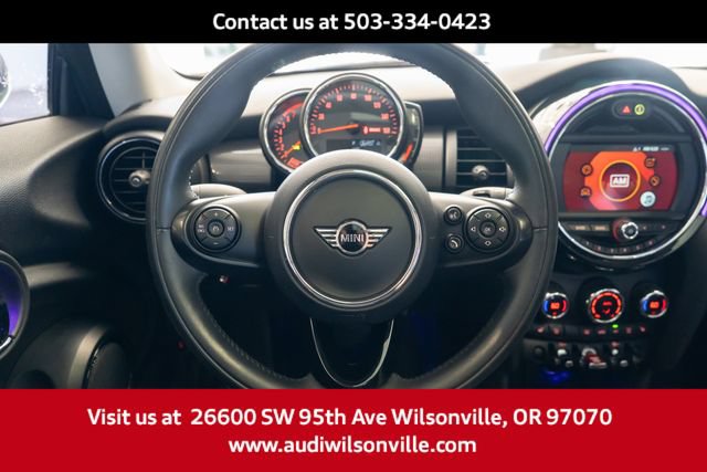 Used 2020 MINI Cooper 2-Door Hardtop FWD image 14