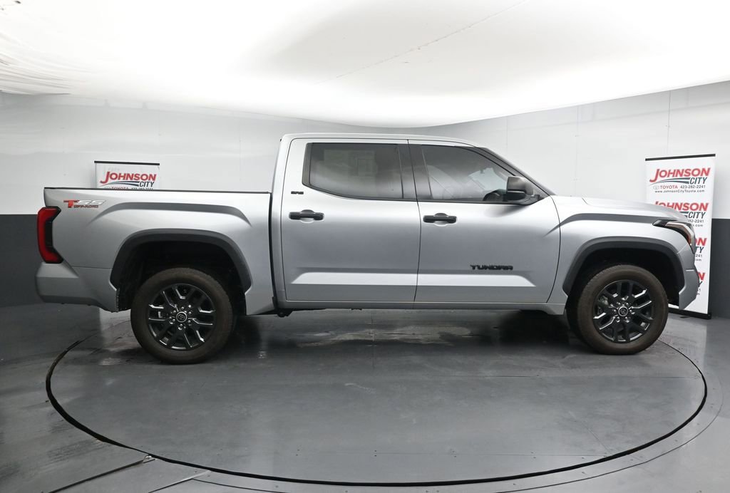 Used 2023 Toyota Tundra SR5 AWD/4WD image 9