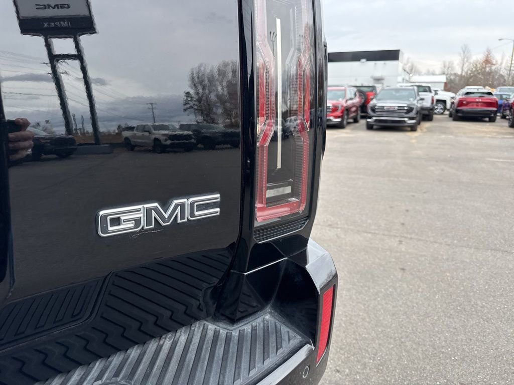 Used 2025 GMC Hummer EV 2X image 35