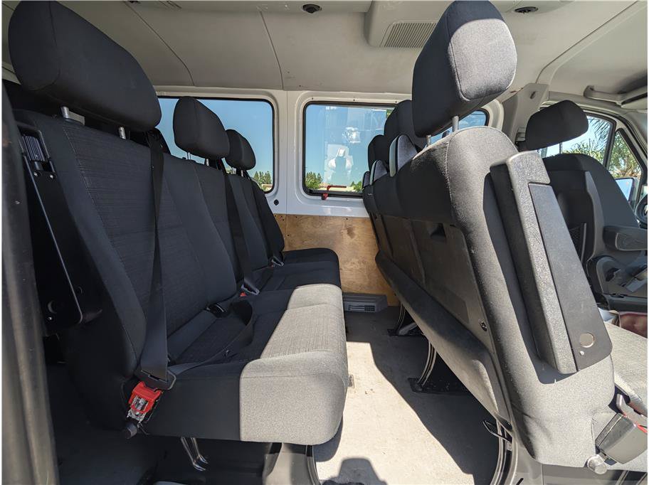 Used 2017 Mercedes-Benz Sprinter 2500 image 15