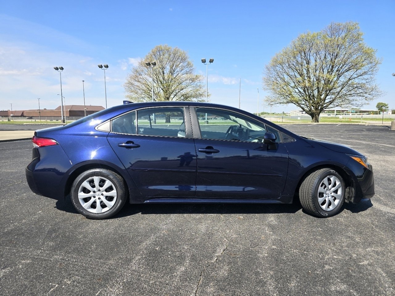 Used 2024 Toyota Corolla LE FWD image 14