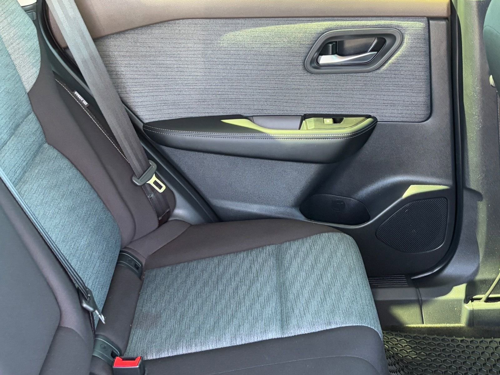 Certified 2023 Nissan Rogue SV image 11