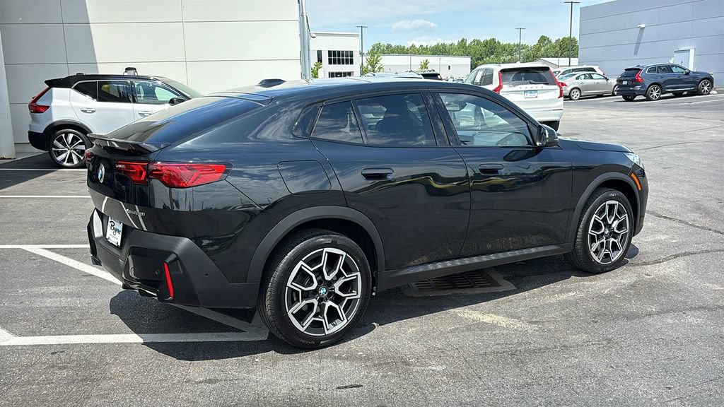 Used 2026 BMW X2 xDrive28i AWD/4WD image 28