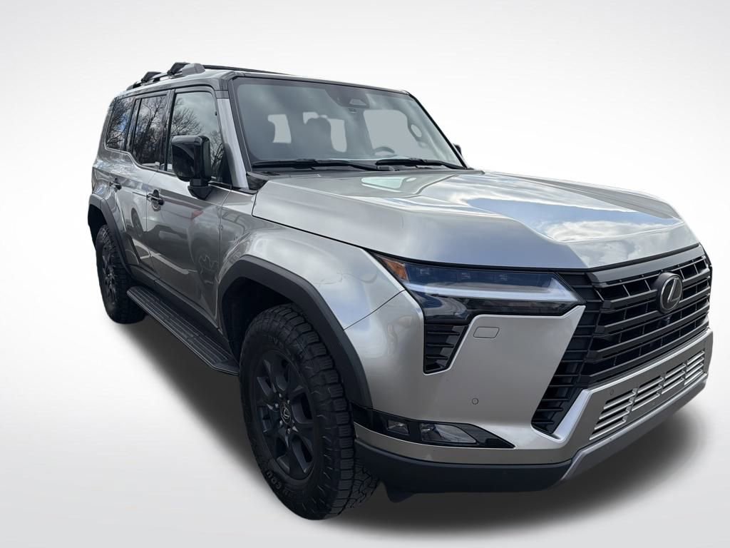 Used 2024 Lexus GX 550 image 12