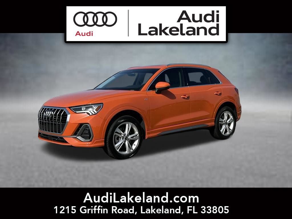 Used 2023 Audi Q3 2.0T Premium Plus w/ Premium Plus Package AWD/4WD image 1