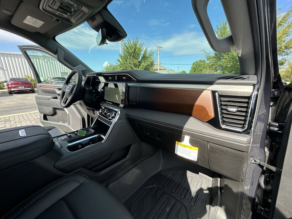 New 2026 GMC Sierra 2500 Denali w/ Denali Reserve Package image 30