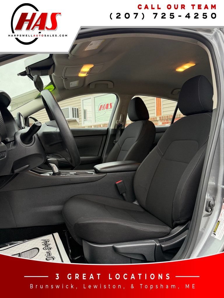 Used 2025 Nissan Sentra S FWD image 10