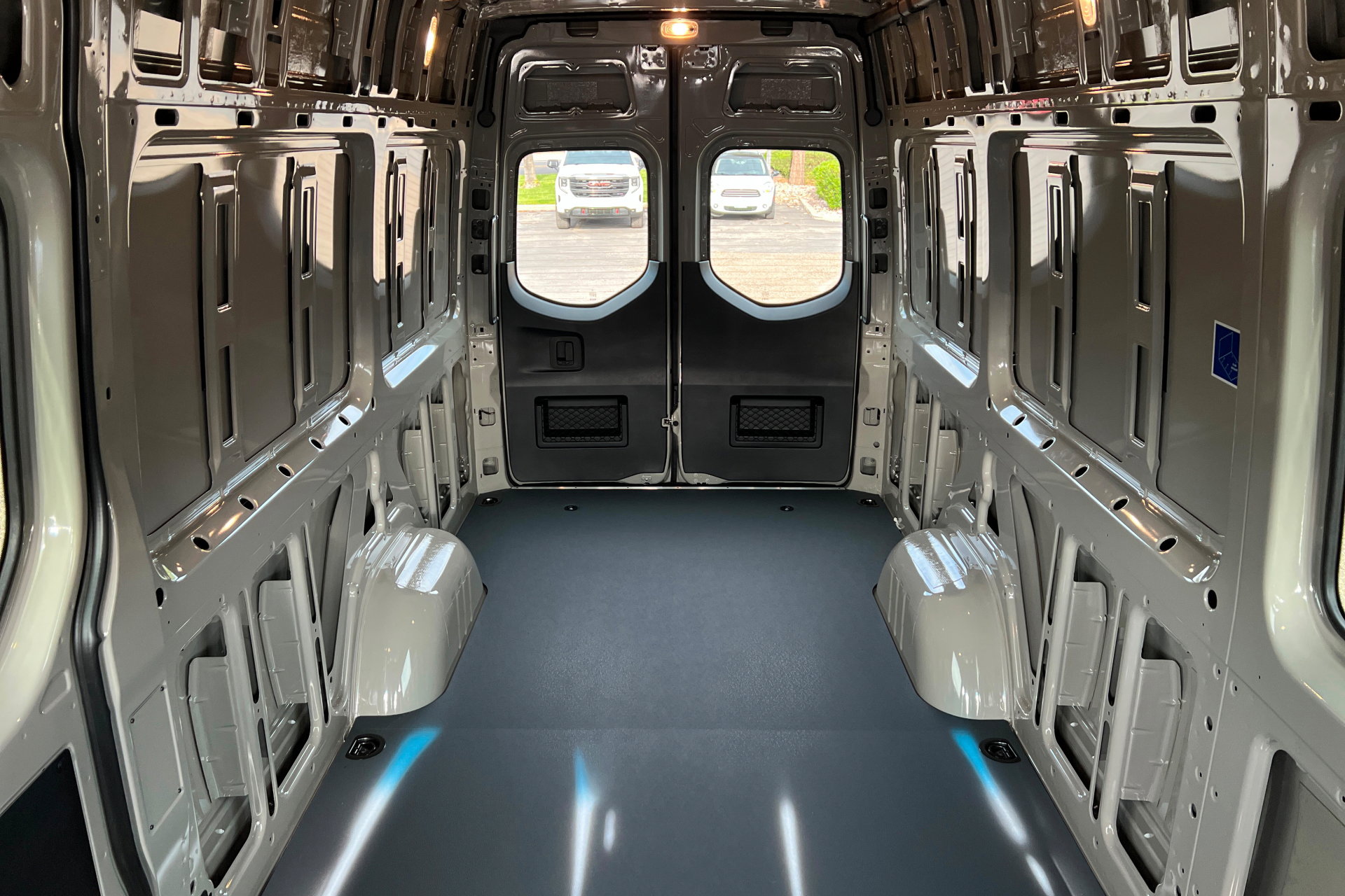New 2026 Mercedes-Benz Sprinter 2500 image 23