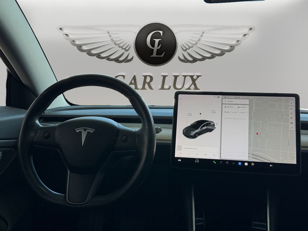 Used 2019 Tesla Model 3 Standard Range Plus image 10