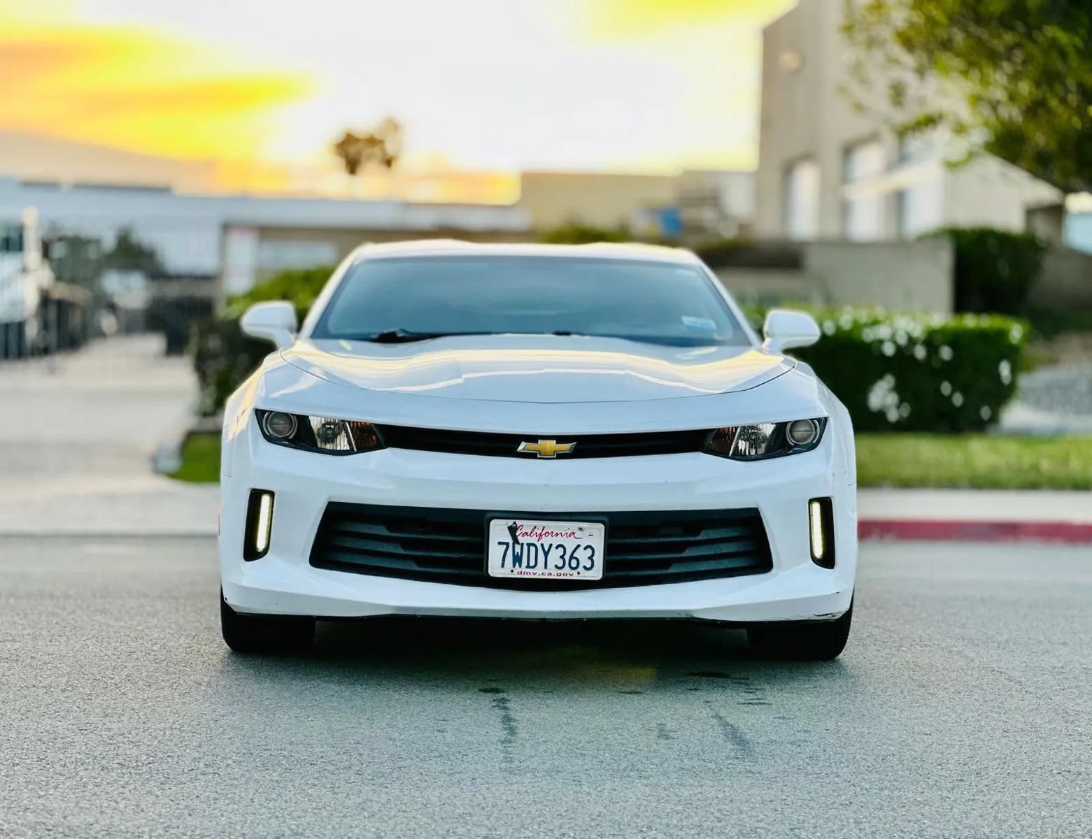 Used 2016 Chevrolet Camaro LT RWD image 3