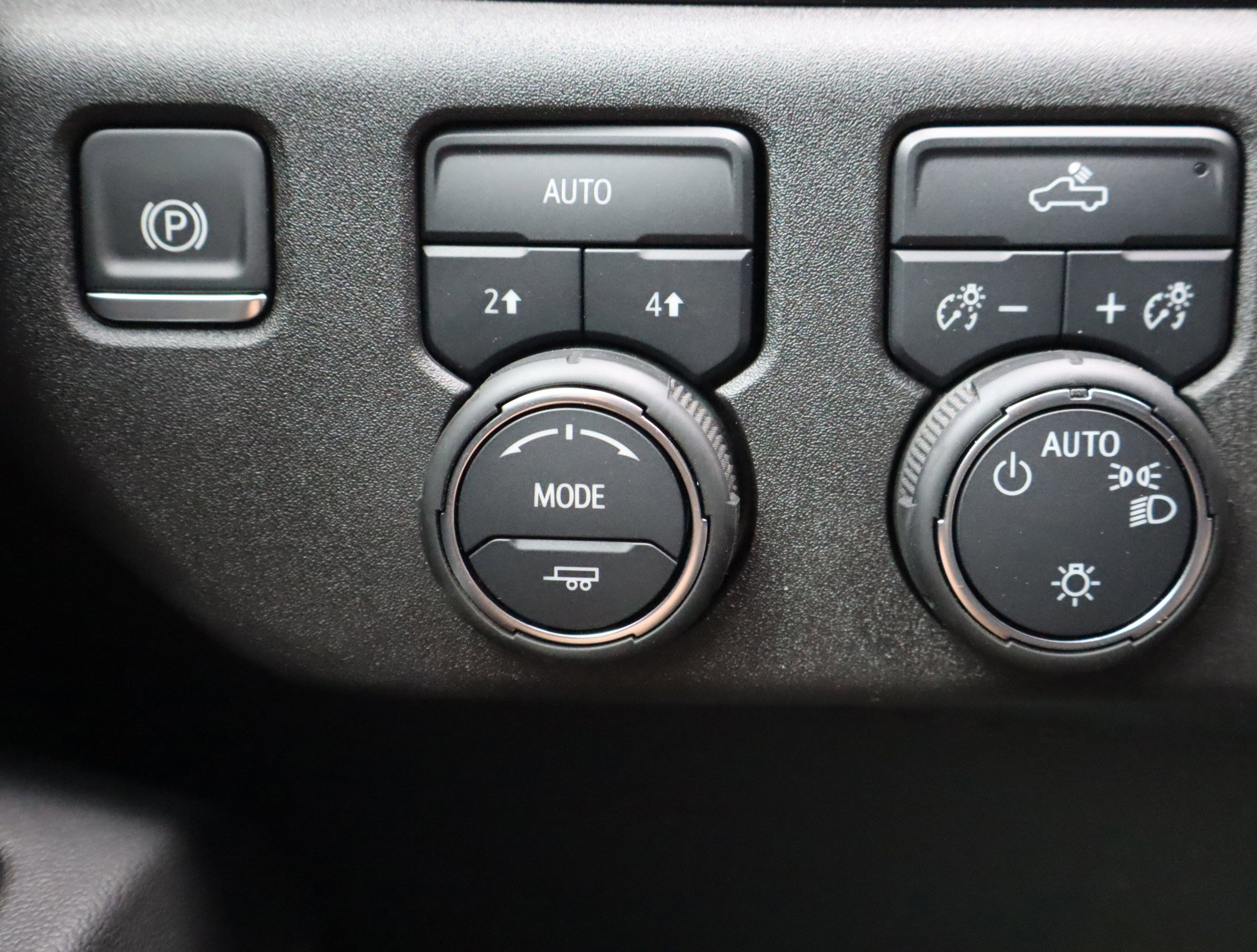 Certified 2025 Chevrolet Silverado 1500 LT image 21