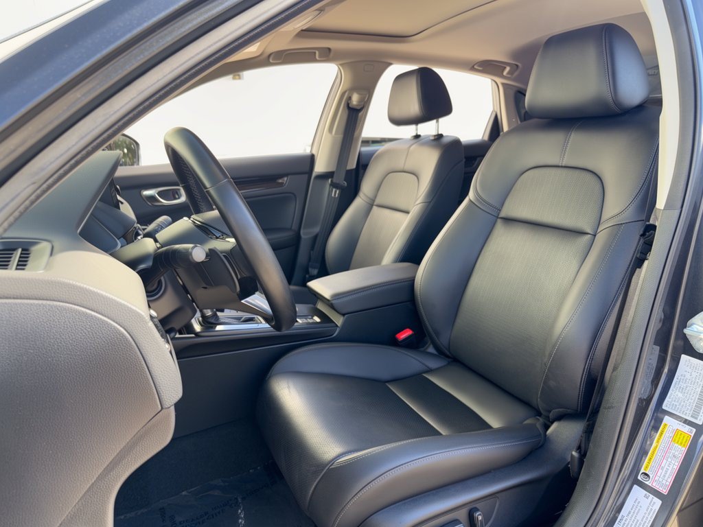 Used 2024 Honda Civic Touring image 5