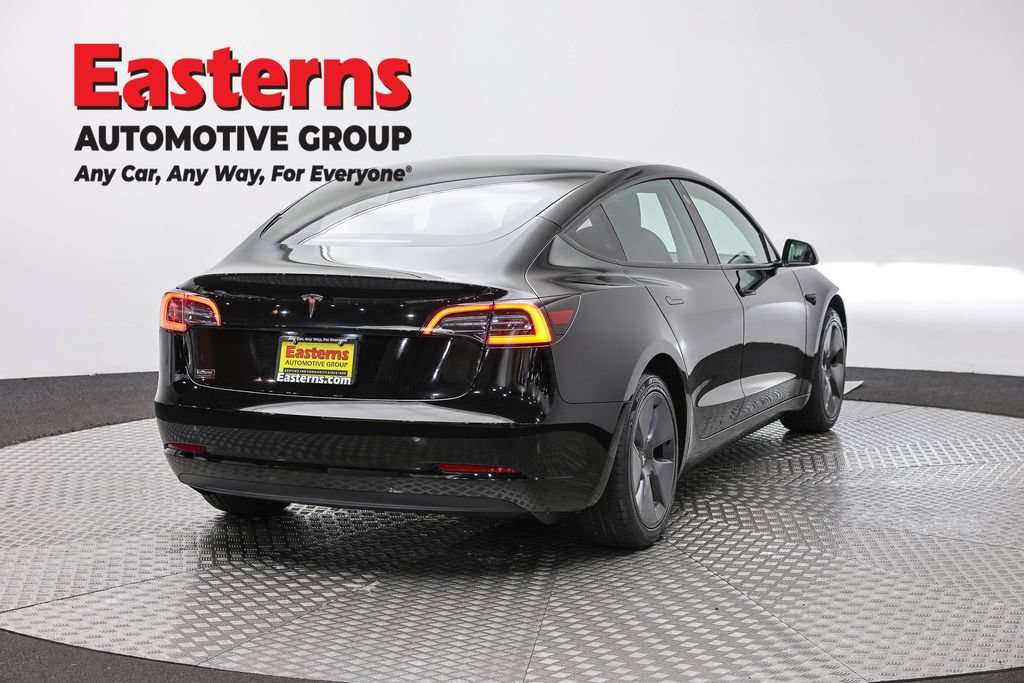 Used 2023 Tesla Model 3 Standard Range RWD image 5