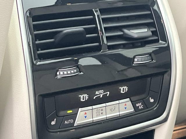 Used 2022 BMW X5 sDrive40i w/ Premium Package image 18