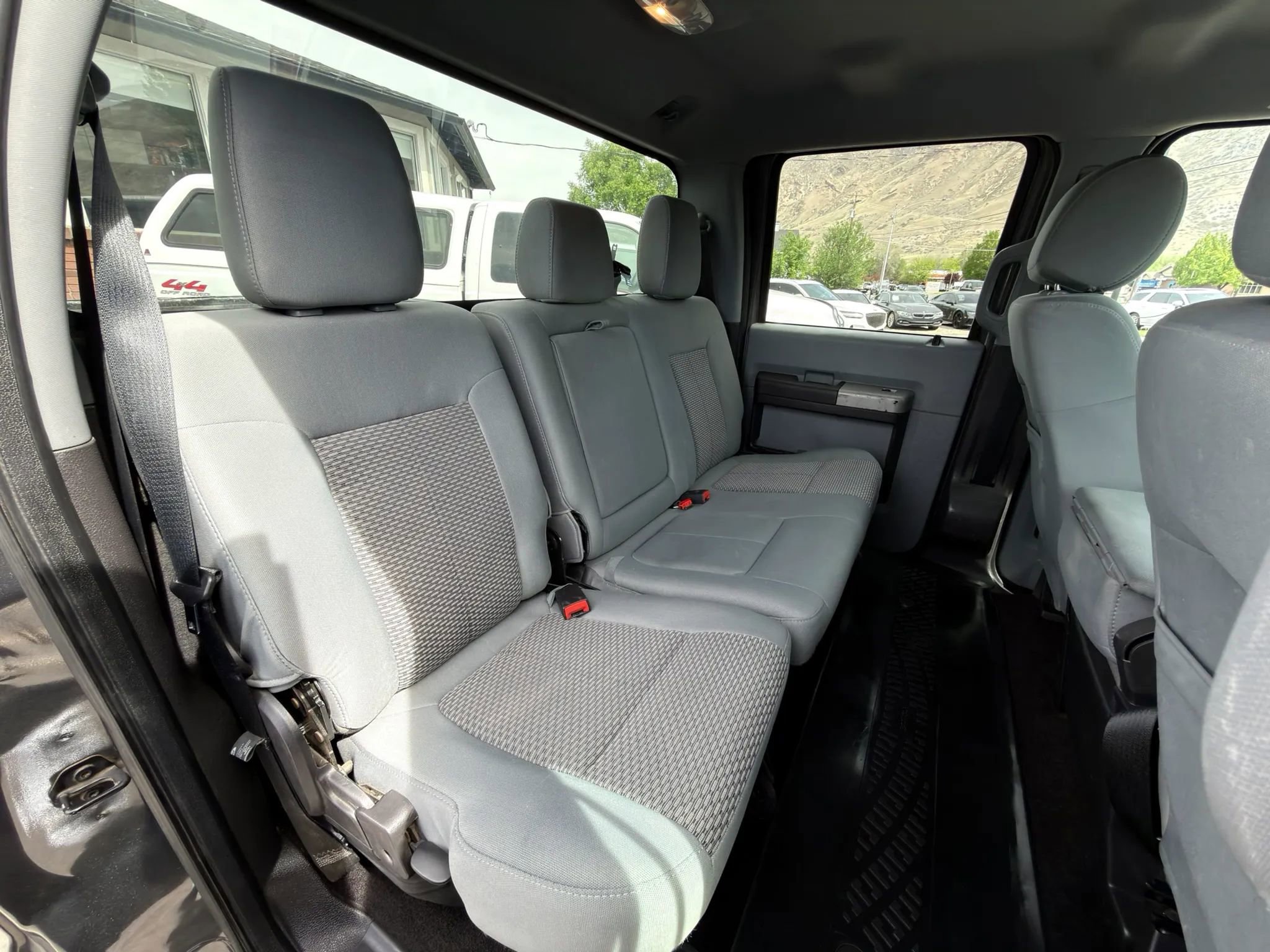 Used 2016 Ford F350 XLT w/ XLT Premium Package AWD/4WD image 11