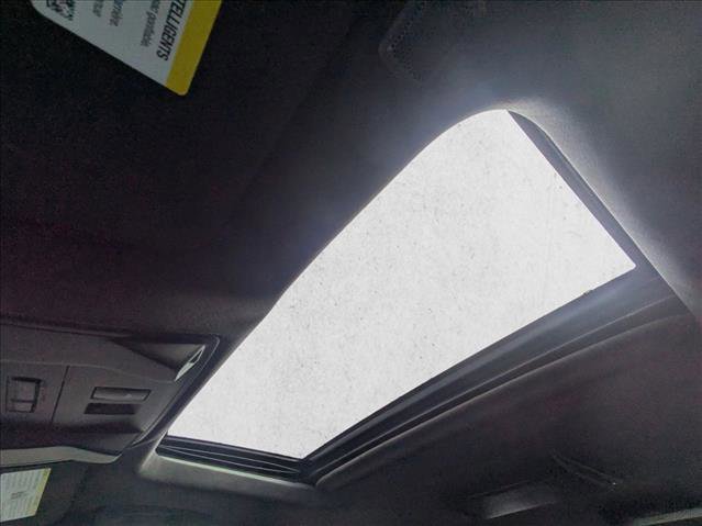 Used 2016 Cadillac Escalade ESV Platinum image 19