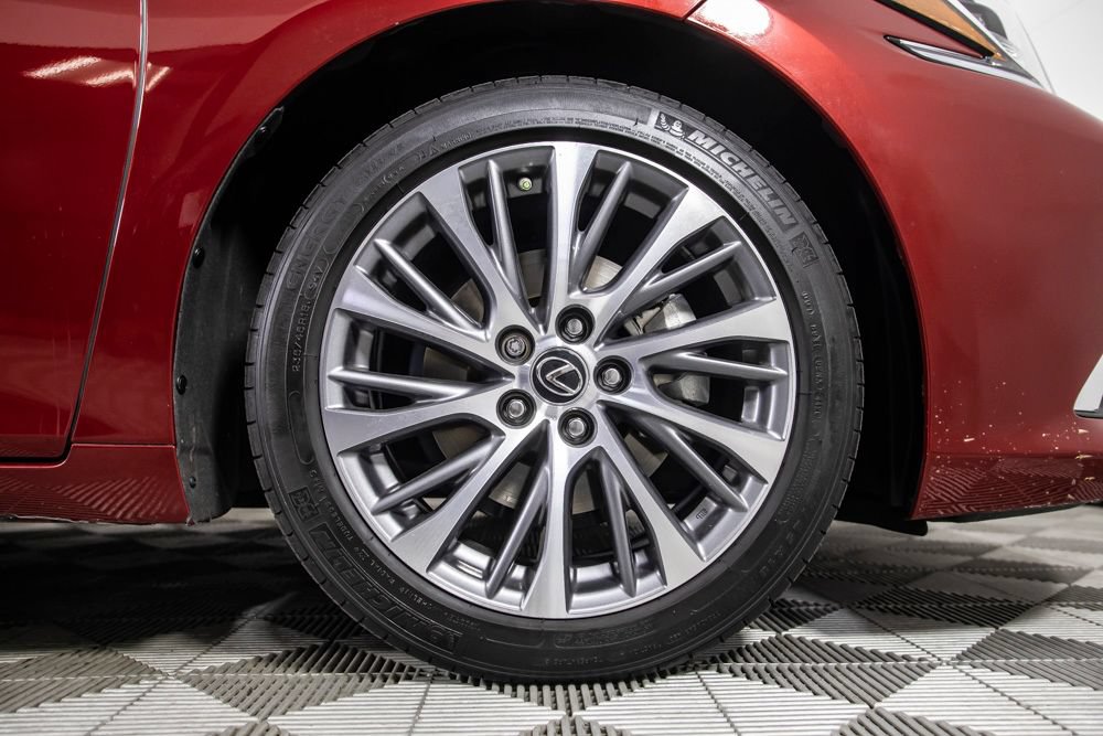 Used 2021 Lexus ES 300h w/ Premium Package FWD image 42