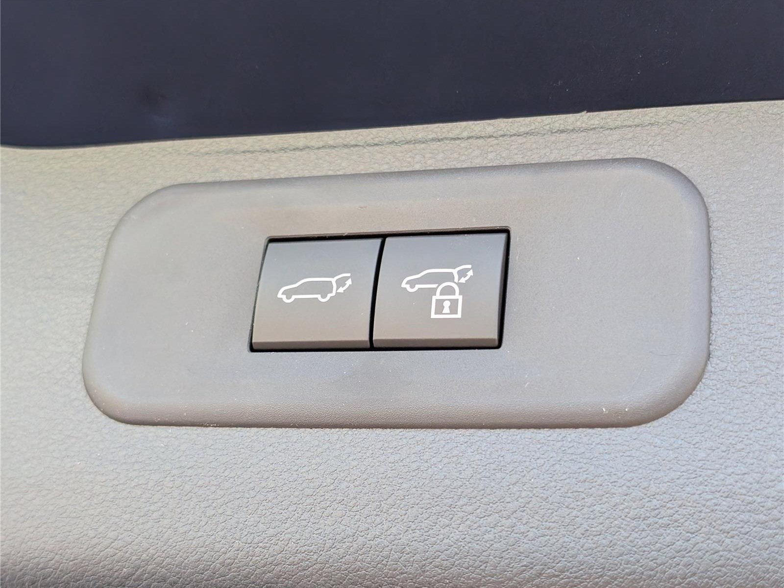 New 2026 Lexus TX 500h AWD w/ Technology Package image 12