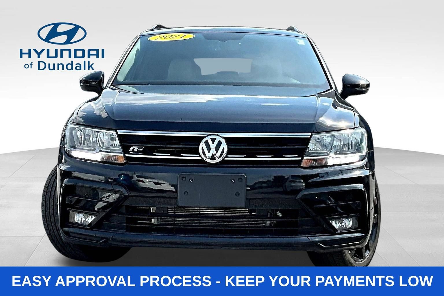 Used 2021 Volkswagen Tiguan SEL AWD/4WD image 2