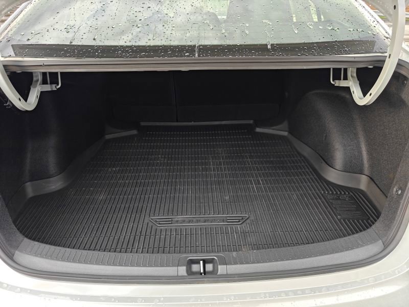 Used 2026 Toyota Corolla LE w/ LE Premium Package image 16