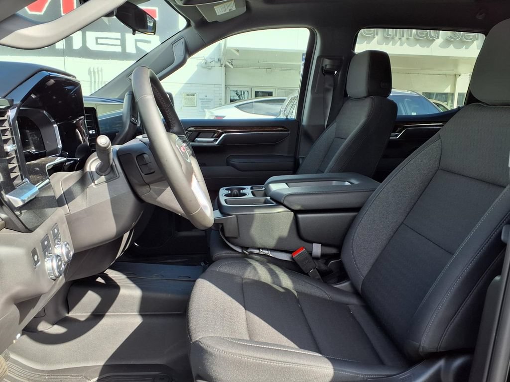 New 2025 GMC Sierra 1500 SLE AWD/4WD image 14