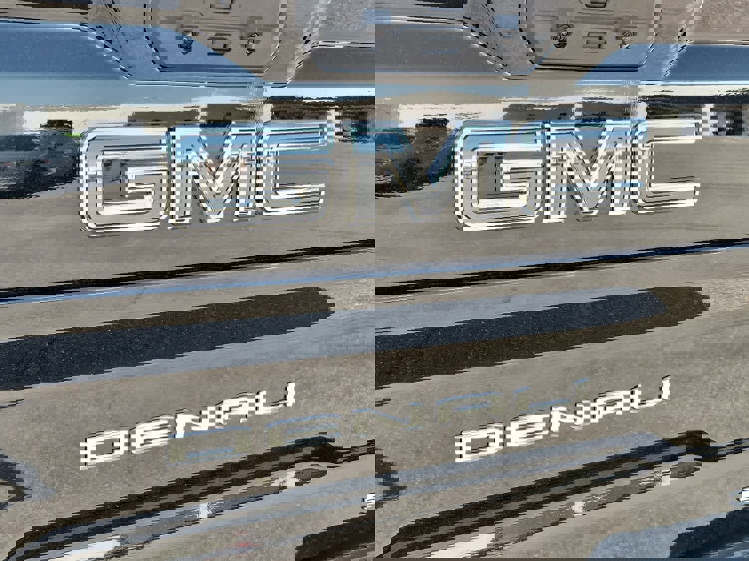 New 2026 GMC Sierra 2500 Denali Ultimate image 21