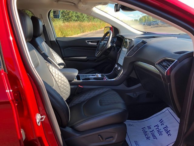 Used 2024 Ford Edge Titanium image 20