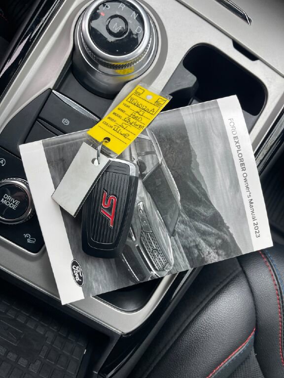 Used 2023 Ford Explorer ST w/ Equipment Group 401A image 4