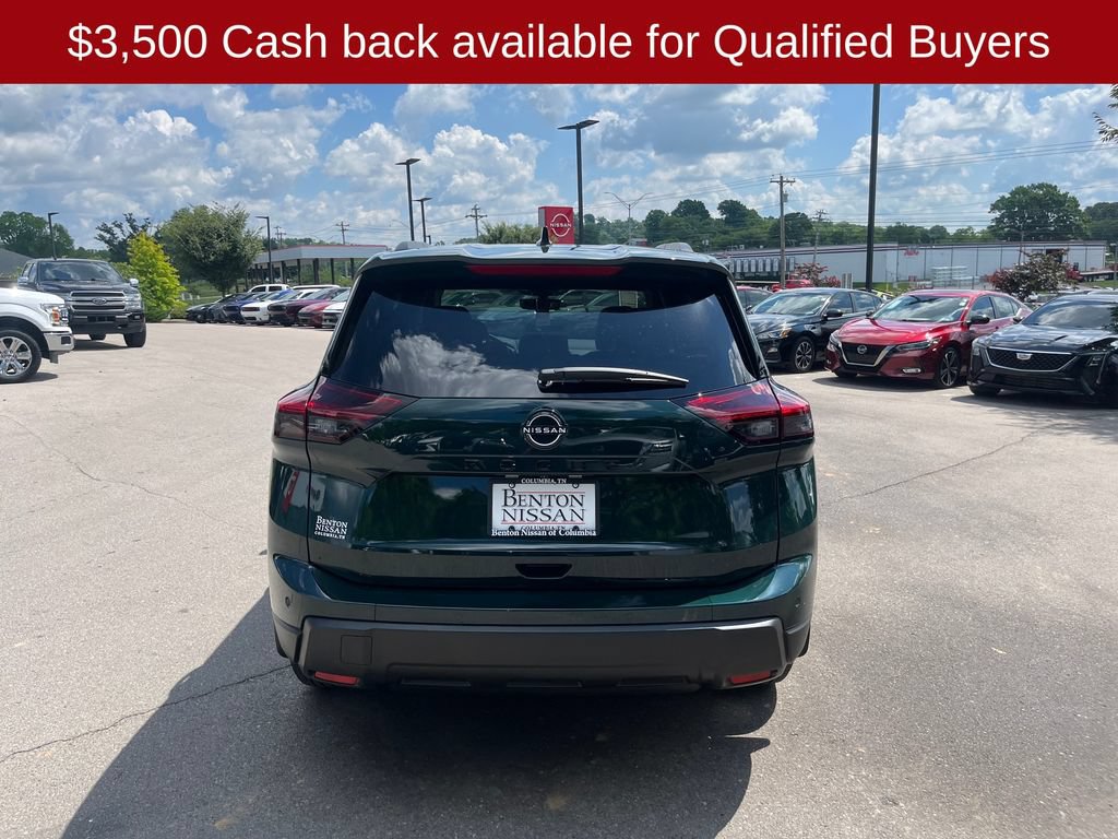 New 2026 Nissan Rogue Dark Armor FWD image 8