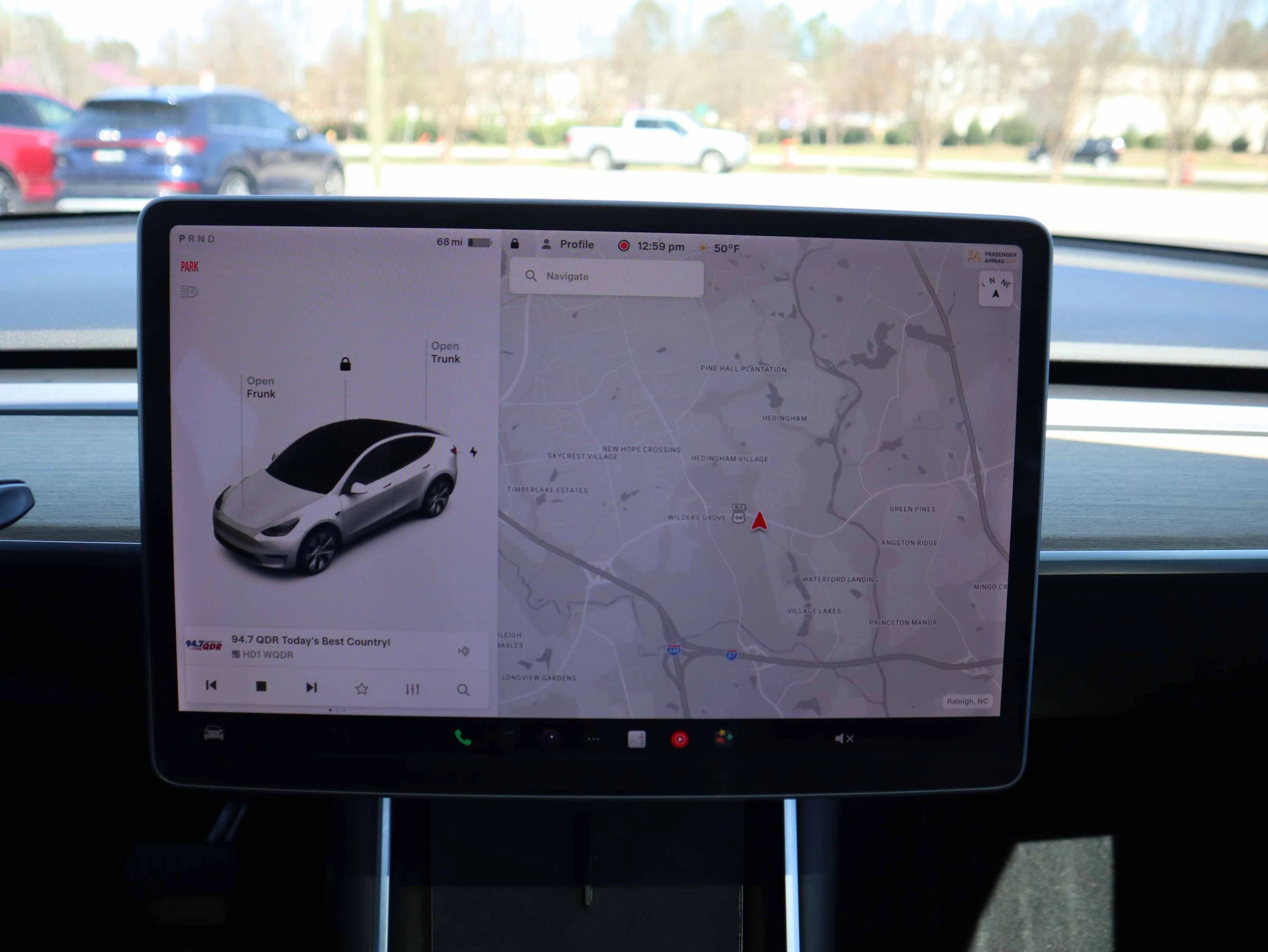 Used 2020 Tesla Model Y Long Range image 18
